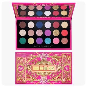 PAT MCGRATH *Celestial Nirvana* 18 shade eyeshadow palette limited edition